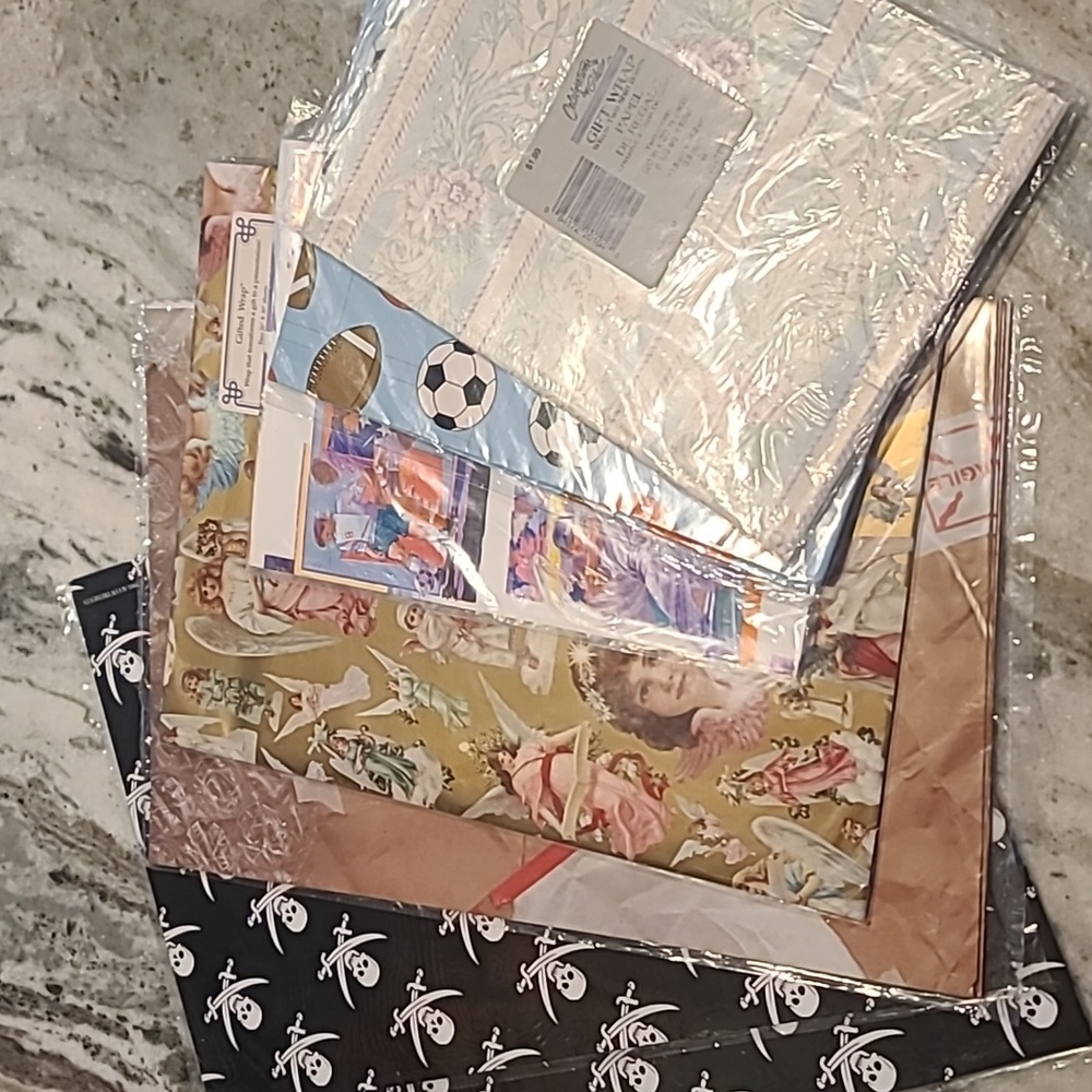 Vtg Wrapping Paper 7 New Packs of Paper Gifr Wrap